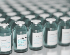 flacons vaccins covid